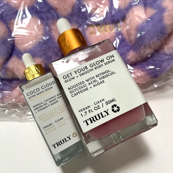 Truly 3pc Coco Glow Body Serum Gift Set After Shave Fuzzy Cosmetic Bag Glow - Picture 5 of 5